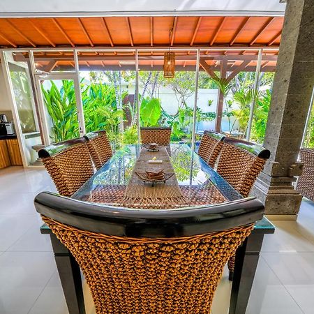 Villa Conor - Legian - Seminyak - 2 Bedroom 2 Bathroom Villa - Great Location Exterior foto